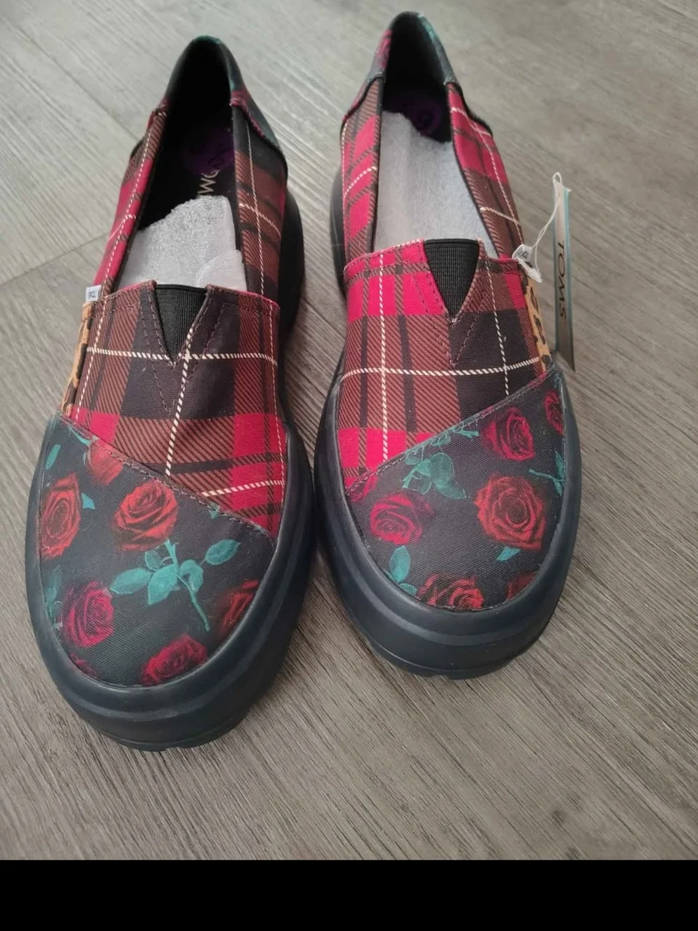 TOMS Women's Plaid Rose Leopard Platform shoes